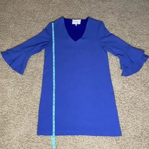 Charles Henry size small periwinkle tiered sleeve dress